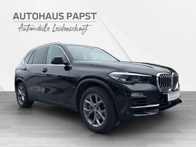 BMW X5 *** AHK *** LUFTFEDERUNG *** Gesamt 394 PS