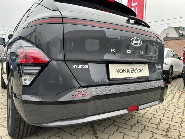 Hyundai Kona 64 kWh Electric