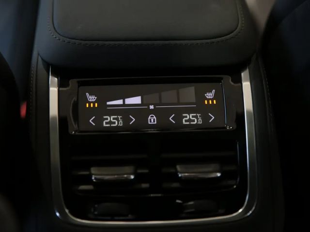 Volvo XC90 AWD Dark T8 Ultra