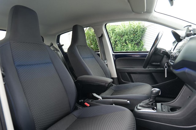 Volkswagen e-up! Move Move up!