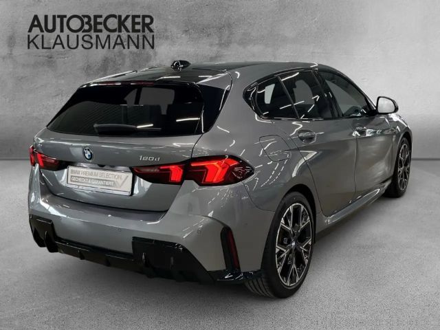 BMW 120 120d M-Sport Sedan