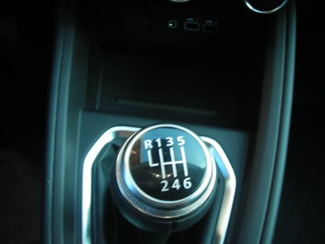 Mitsubishi Colt Intense