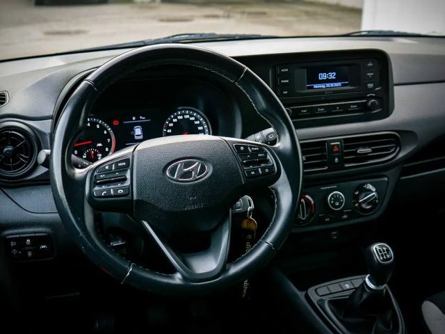 Hyundai i10 1,0 *WENIG KILOMETER*