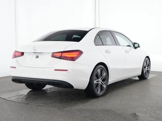Mercedes-Benz A 220 4MATIC Progressive