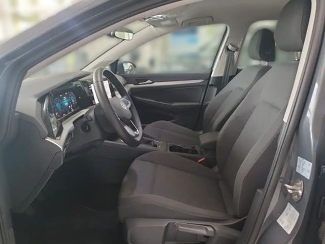 Volkswagen Golf 1.0 TSI Life Variant