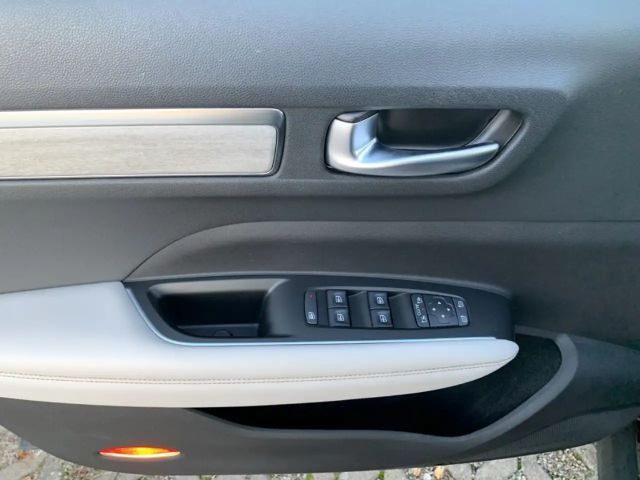 Renault Koleos Blue Initiale Paris