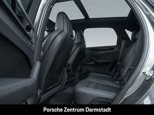 Porsche Cayenne Black Edition E-Hybrid