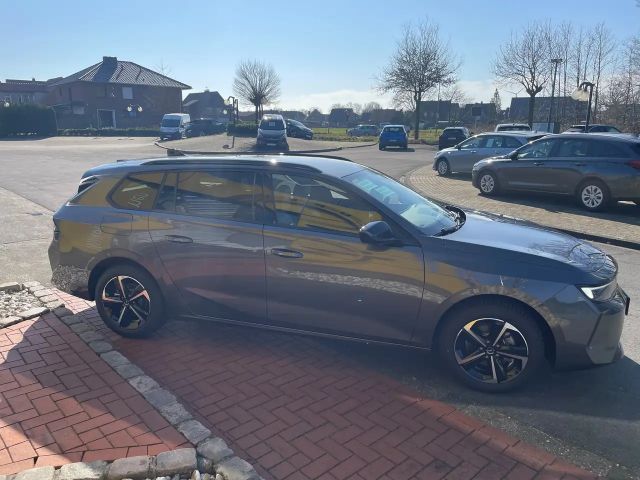 Opel Astra Enjoy Sports Tourer
