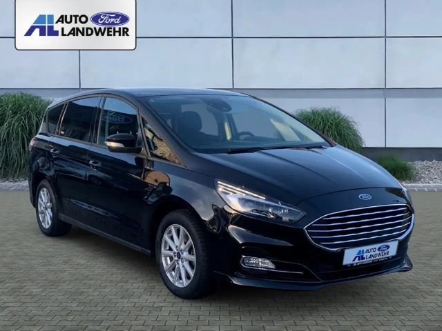 Ford S-Max Trend