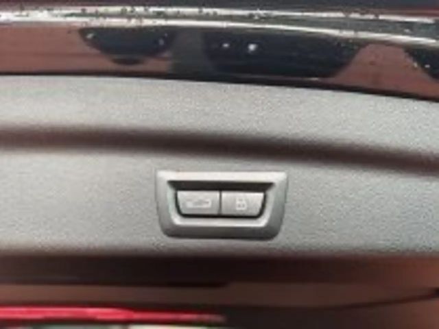 BMW 216 216i Active Tourer Sedan