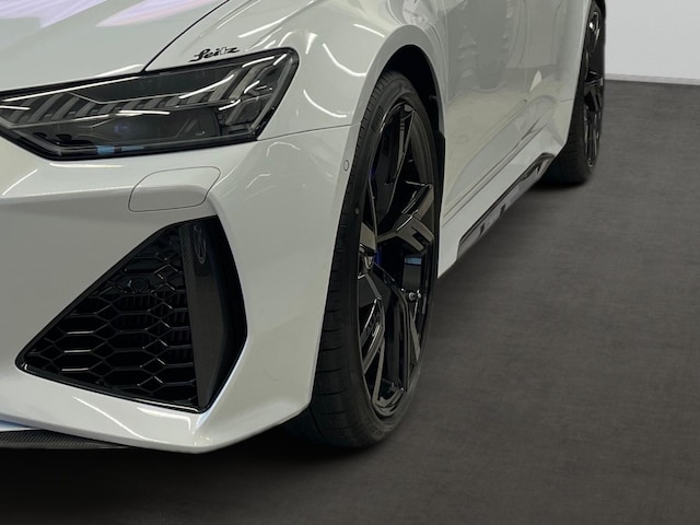 Audi RS6 Avant Quattro