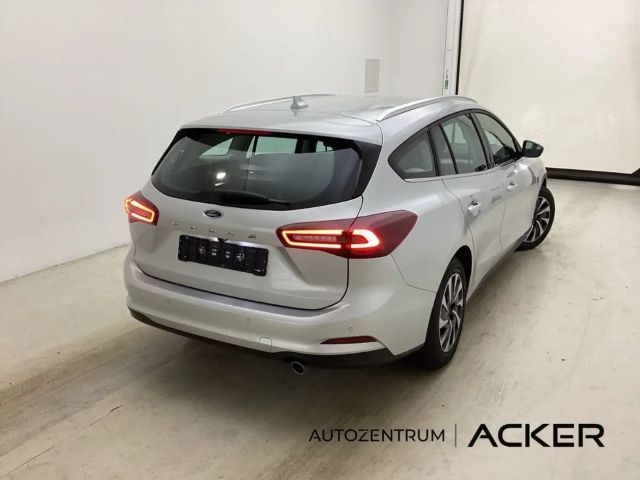 Ford Focus Titanium Wagon