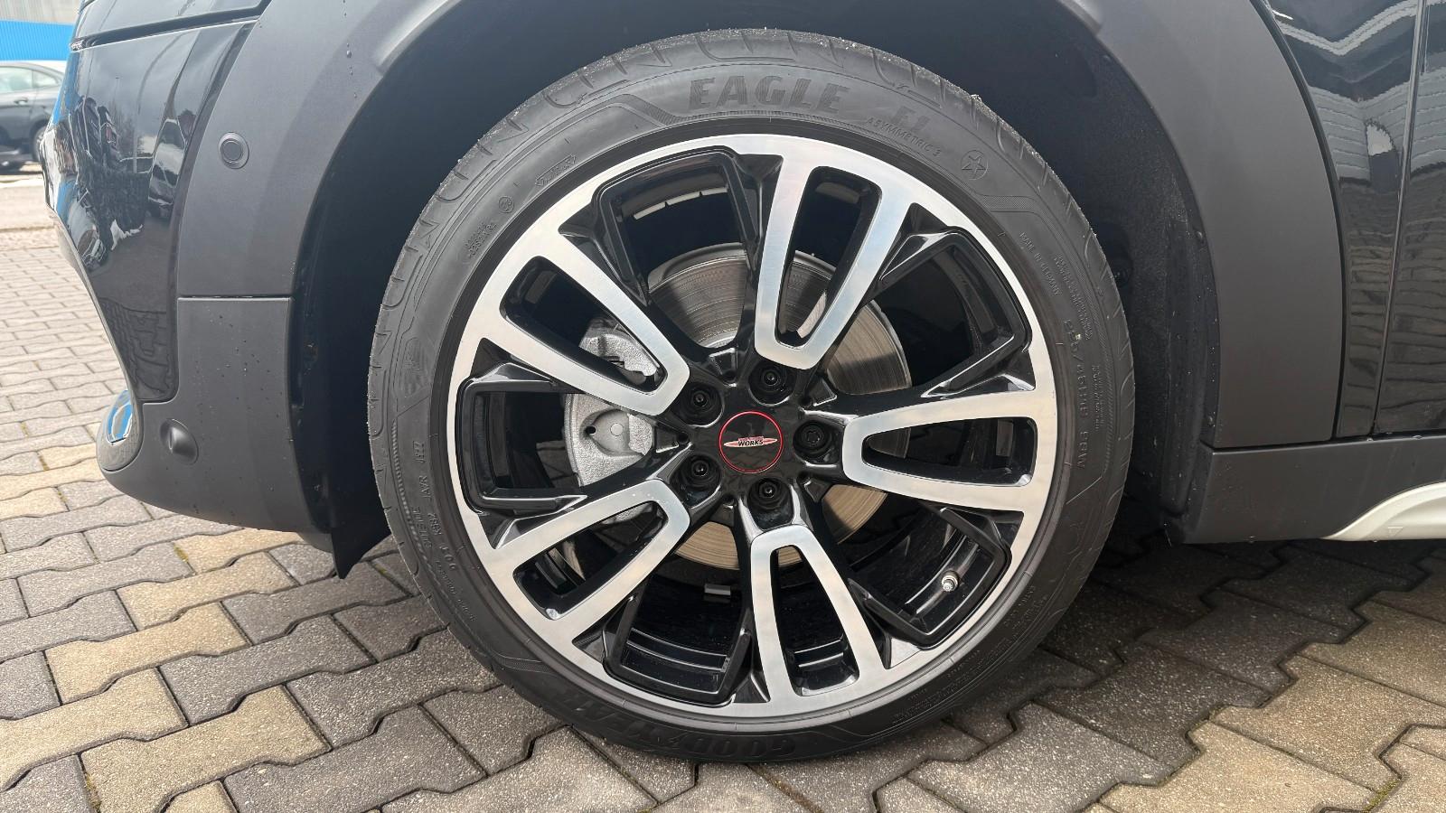 MINI Cooper D Countryman JKW Trim LED Navi Kam DAB