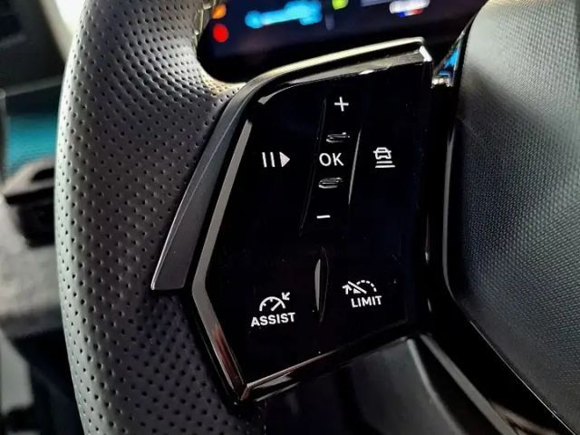 Peugeot E-5008 GT-Line