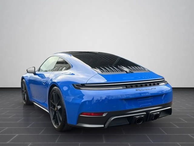 Porsche 992 Carrera Coupé GTS