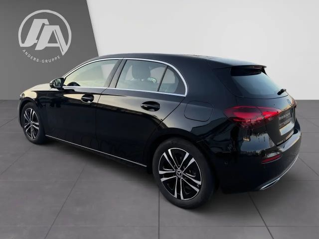 Mercedes-Benz A 180 Progressive