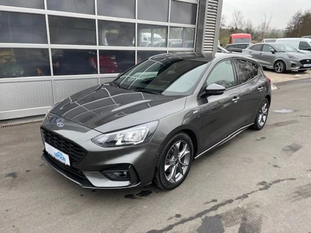 Ford Focus ST Line