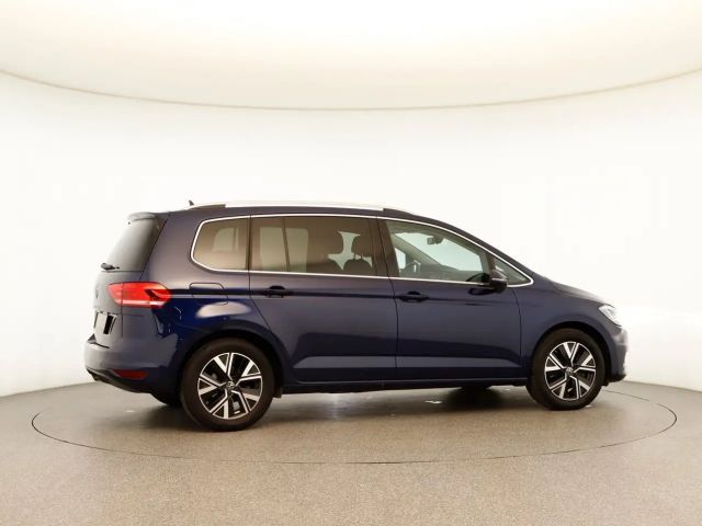 Volkswagen Touran DSG Highline