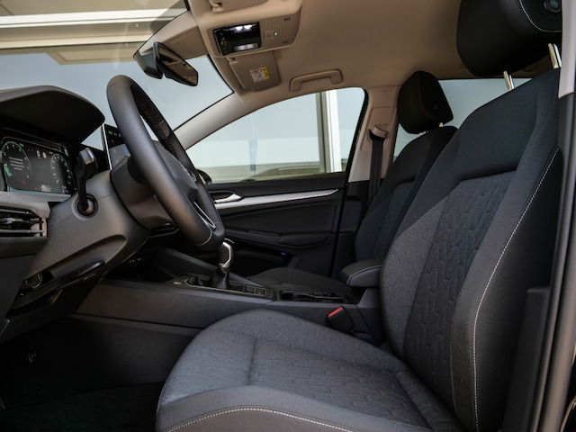 Volkswagen Golf 1.5 TSI Variant