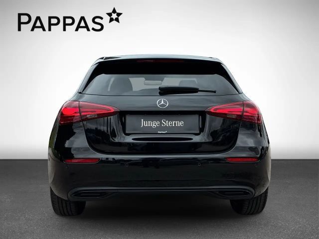 Mercedes-Benz A 180 Hatchback Progressive