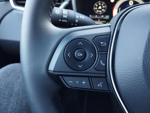 Toyota Corolla Active Hybride Touring