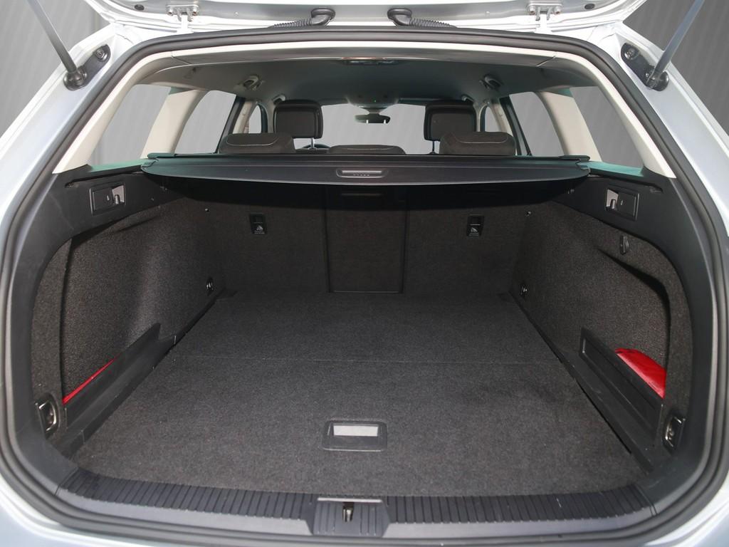 Volkswagen Passat 2.0 TDI Business DSG Variant