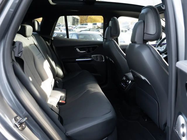 Mercedes-Benz EQE SUV 350