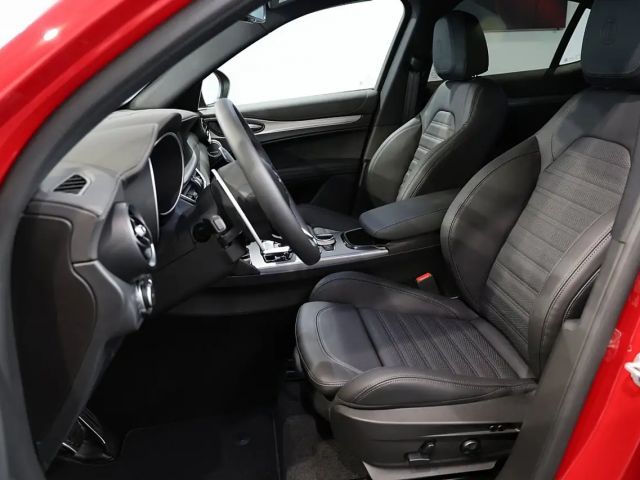 Alfa Romeo Stelvio AT8 Q4 Veloce