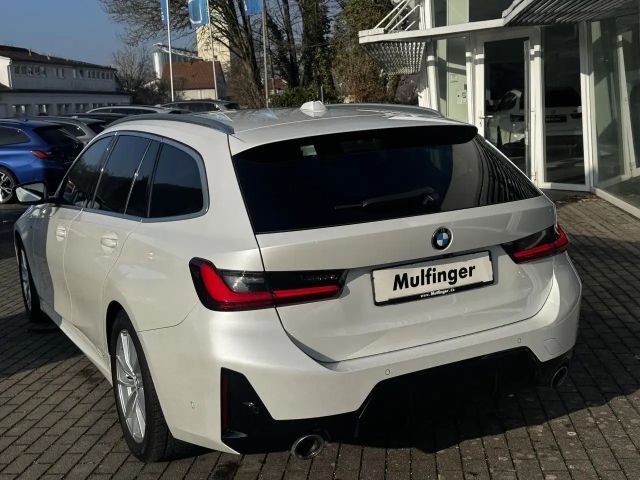 BMW 330 330d M-Sport Touring