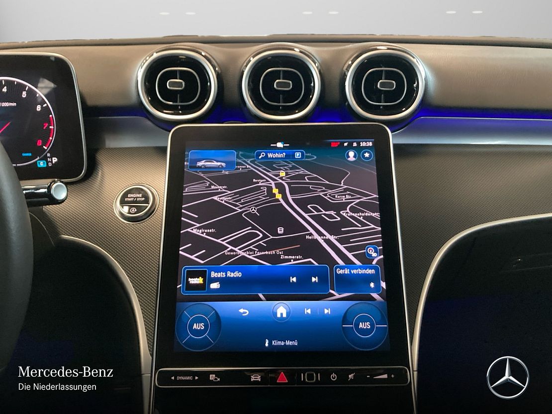 Mercedes-Benz C 180 AVANTGARDE Sedan