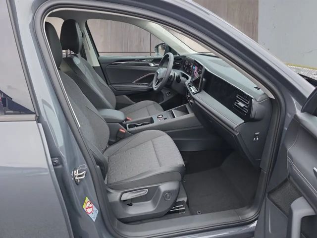 Volkswagen Tiguan 1.5 eTSI Plus