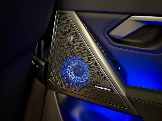 BMW M5 Touring,FrozenMatt,AHK,Panorama,B&W,Leasing,neu