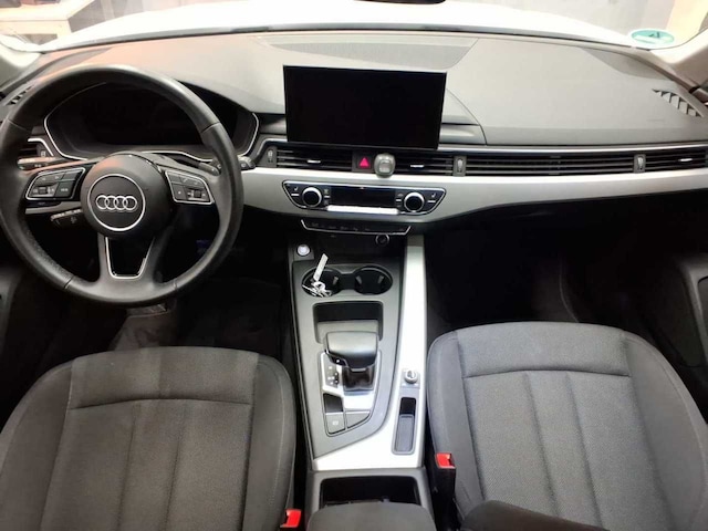 Audi A4 40 TFSI Avant S-Tronic
