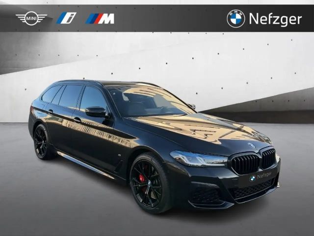 BMW 540 540d M-Sport Touring xDrive