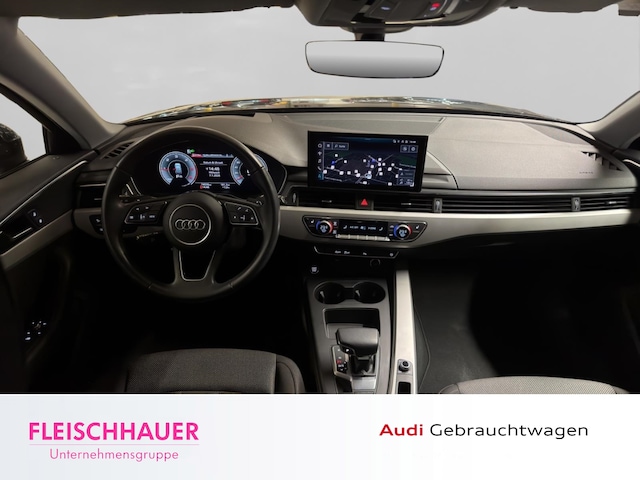 Audi A4 30 TDI Avant S-Line S-Tronic