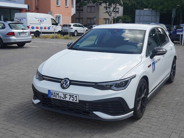 Volkswagen Golf DSG GTI