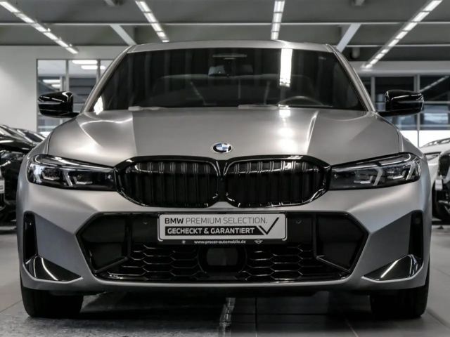 BMW 330 330i M-Sport Sedan xDrive