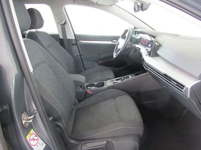 Volkswagen Golf DSG Life Variant