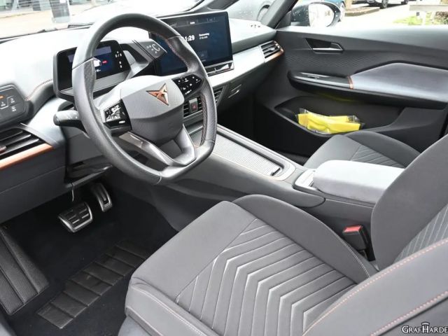 Cupra Born HUD LED PDC Kamera ACC