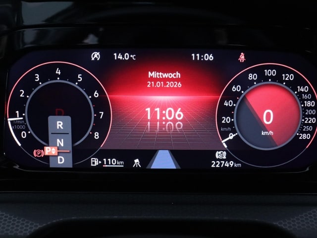 Volkswagen Golf 2.0 TSI DSG Sport