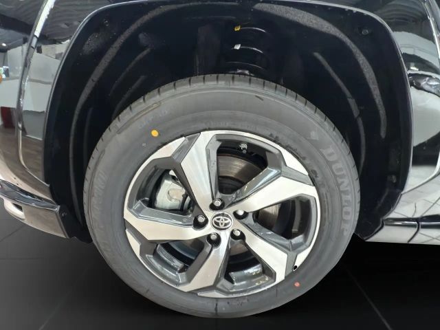 Toyota RAV4 Plug-in Team D