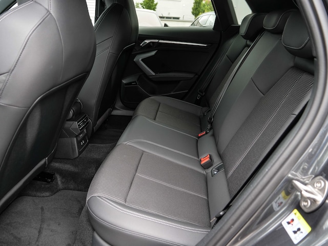 Audi A3 35 TFSI S-Line Sportback