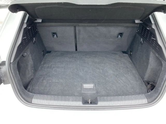 Audi A3 30 TFSI Sedan