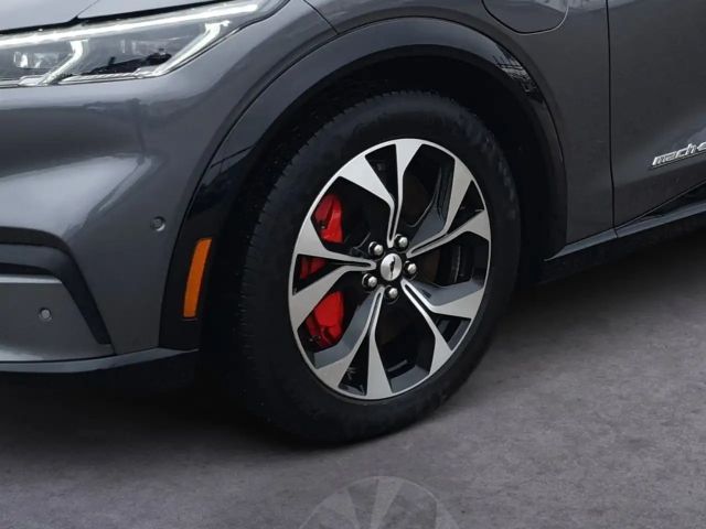 Ford Mustang Mach-E Extended range