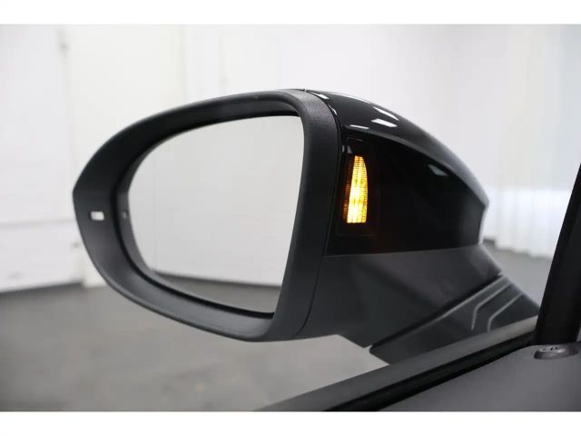 Volkswagen Golf 2.0 TDI DSG Golf VIII