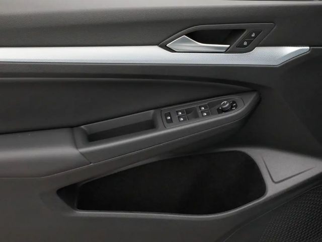 Volkswagen Golf 1.5 TSI