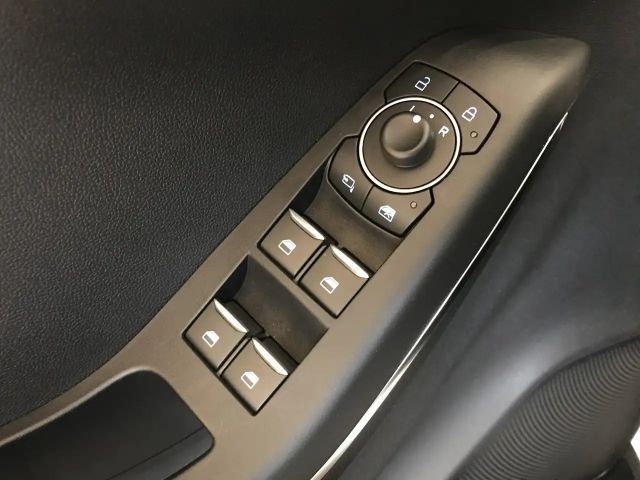 Ford Puma EcoBoost Titanium