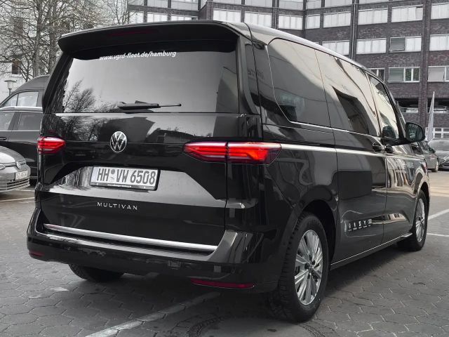 Volkswagen Multivan 2.0 TDI DSG Style T7