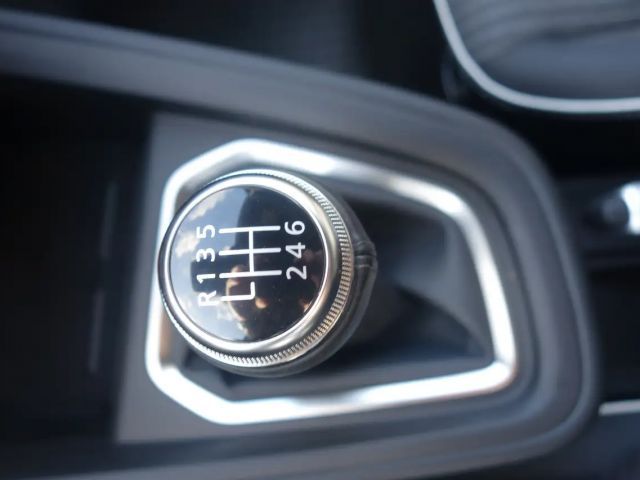 Mitsubishi Colt Intense