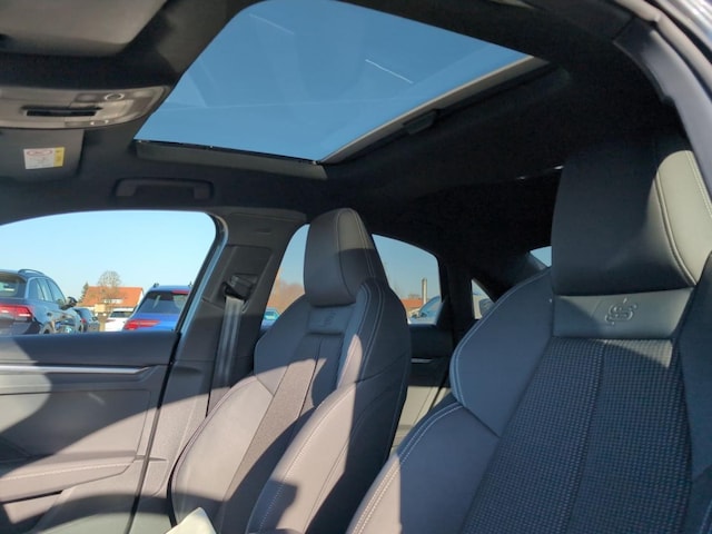 Audi S3 Quattro S-Tronic Sedan